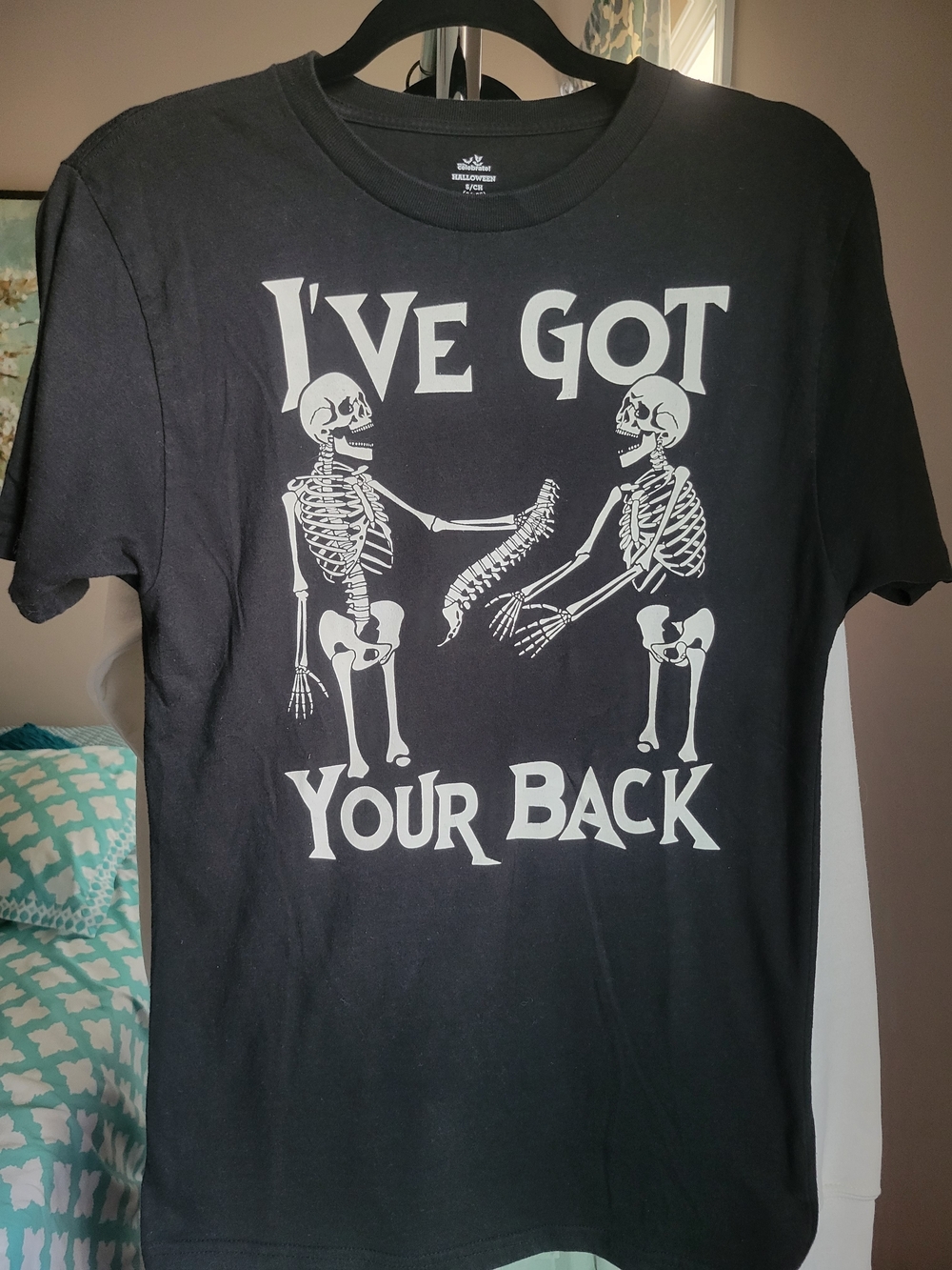 Black Graphic Tee - I've Got Your Back